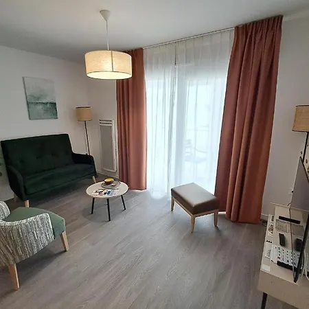 Aparthotel Domitys - Margot Ploufragan